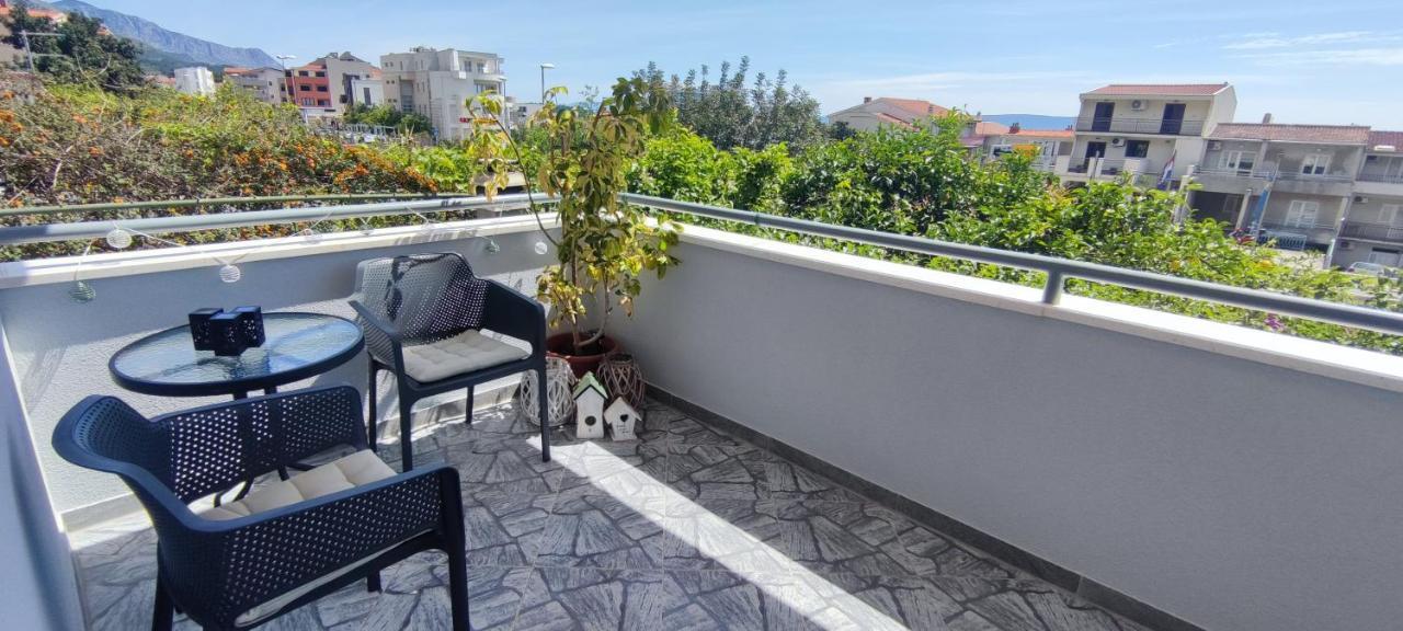 Rooms Lucky Makarska Exterior photo