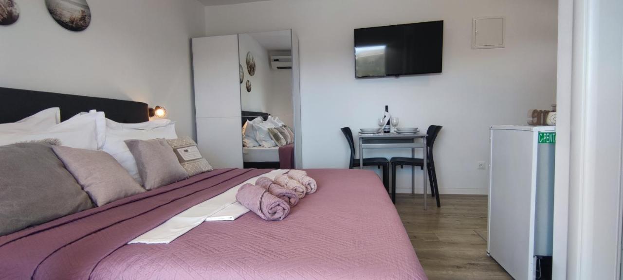 Rooms Lucky Makarska Exterior photo